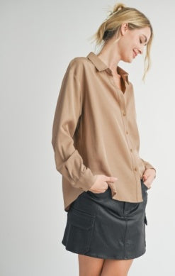 Dress Code Back Knot Shirt