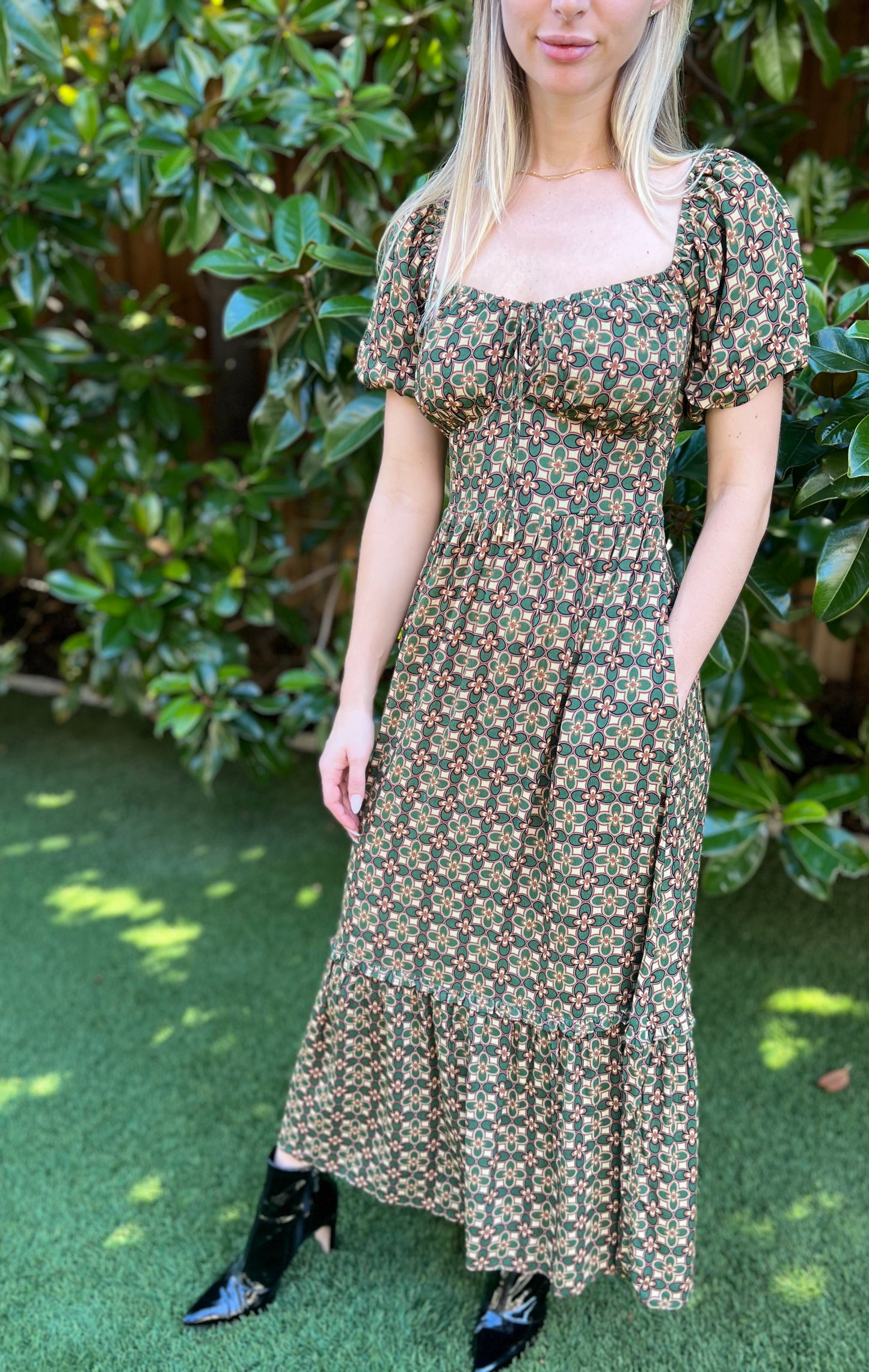 Pinnate Leaves Maxi Dress