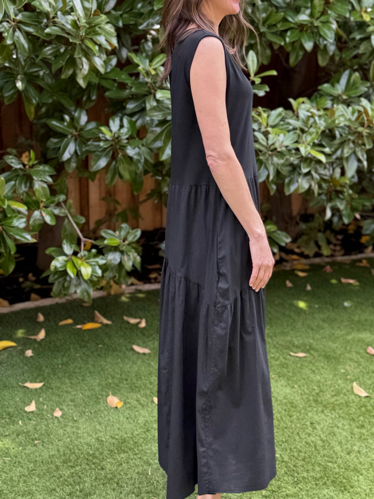 Long Black Sleeveless Dress