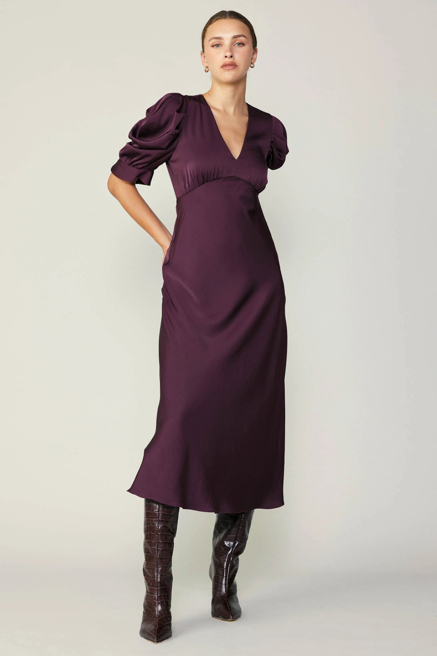 Plum Puff Sleeve Midi Dress