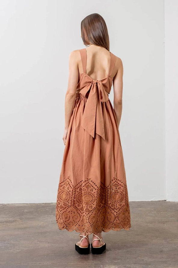 Tiered Eyelet Back Bow Midi Dress